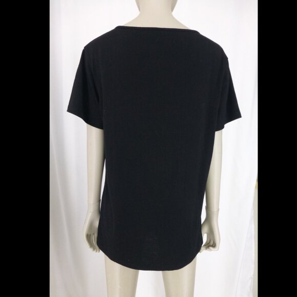 Friends TV Show "They Don't Know That We Know, They Know, We Know" T-Shirt - Picture 4 of 11